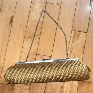 Bijoux Terner Elegant Gold Clutch Bag